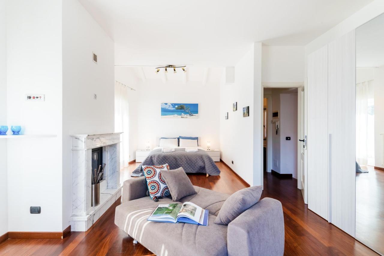 Limonta Lake View Apartment With Private Parking Luaran gambar